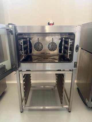 Forno professionale UNOX