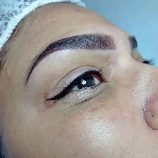 Micropigmentación de cejas para 2 personas