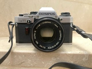 Olympus OM-10 + Zuiko 50mm f/1.8