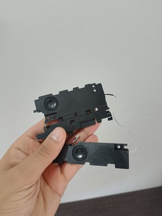 Altavoces original HP 15s