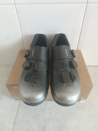Zapatillas ciclismo Shimano RC7 42.5 Negras