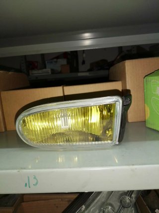 Faro Antiniebla Izquierdo Renault R-19