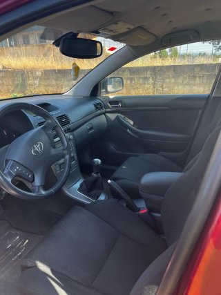 Toyota Avensis 2005