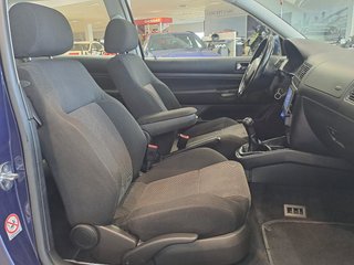 Volkswagen Golf 2003