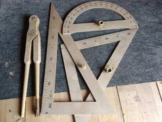 Conjunto Dibujo Geometría Madera Antiguo