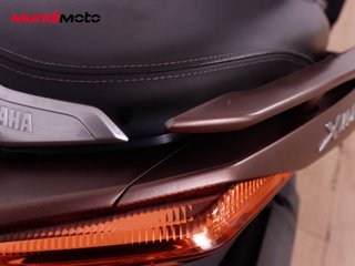 YAMAHA X-MAX 300 ABS