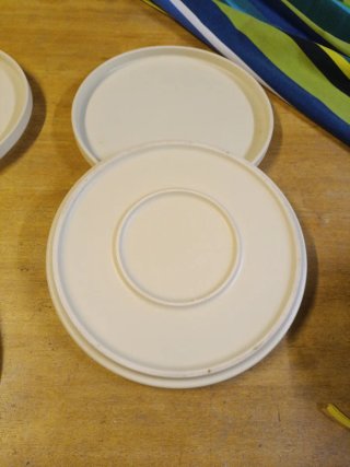 4 Platos Llanos Estilo Nórdico Beige/Blanco 25 cm