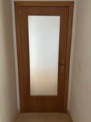 Puerta de madera de roble