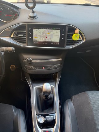 Peugeot 308 2019