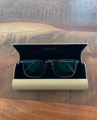Monturas de gafas Mó negras y beige
