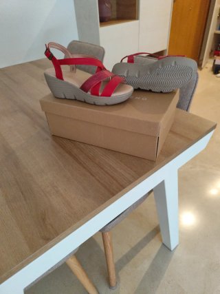 Sandalias rojas mujer piel