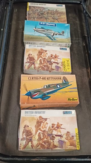 Maquetas de aviones y soldados lote baratisimo