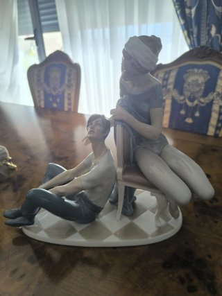 Figura Lladro Ciervo y Trineo Niños