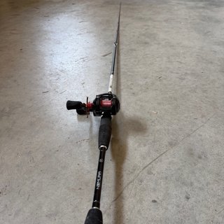 Nomura Isei Bass Pro Casting + carrete JINSA Yukon
