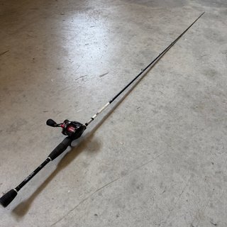 Nomura Isei Bass Pro Casting + carrete JINSA Yukon