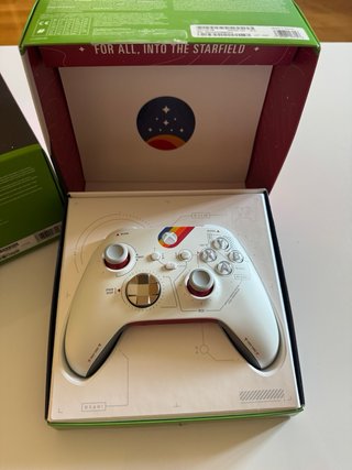 Xbox Starfield Ed. Limitada Mando + Auriculares