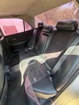 Despiece Lexus IS200 2001