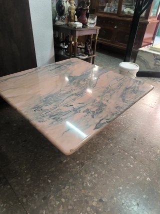 Mesa de centro de mármol portugués