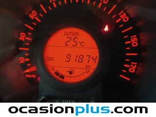 Toyota Aygo 1.0 70 x-play 51 kW (69 CV)