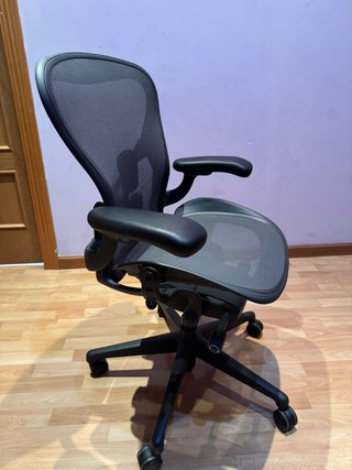 Silla Herman Miller Aeron Talla B Graphite