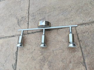 Lámpara 3 focos orientables