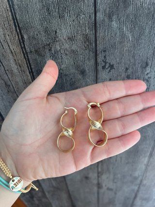 Pendientes ochos infinito Oro Acero Bañado