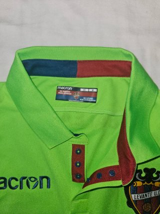 Camiseta Levante Macron Talla M