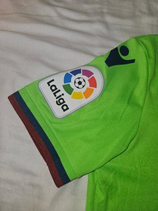 Camiseta Levante Macron Talla M