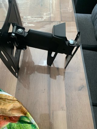 Soporte TV OnE For All WM4441 hasta 65’’ giratorio