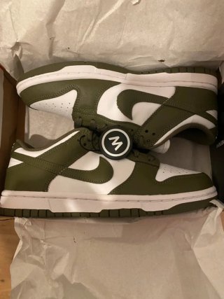 Nike Dunk Low Verde Oliva Talla 36