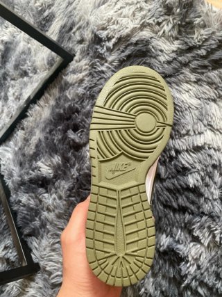 Nike Dunk Low Verde Oliva Talla 36