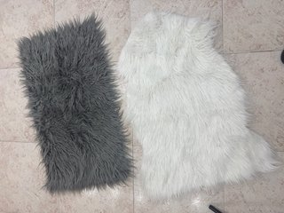 Alfombra Flokati Gris y Blanca