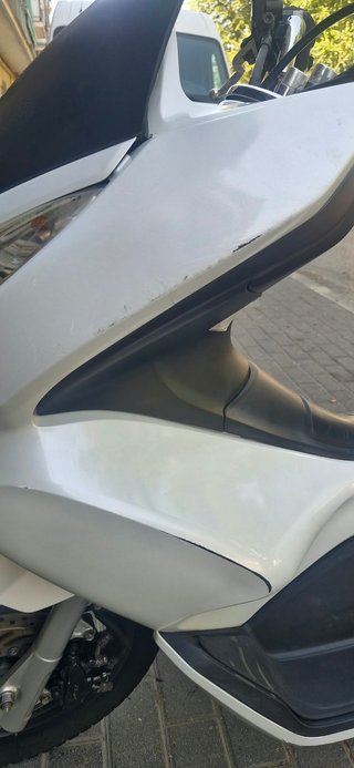 Honda PCX 125 2014 Blanca 16000km