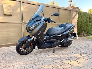 Yamaha Xmax 400 Iron Max IMPECABLE moto scooter
