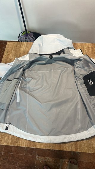 Chaqueta Arc'teryx Gris/Blanca