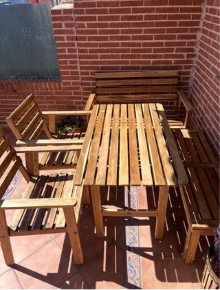 Conjunto de jardín madera mesa+banco+sillas+banca