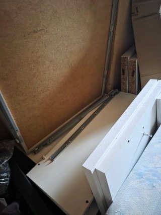Cama nido + estantería pared