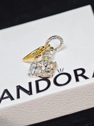 Pandora Charm aristogstos Corazón Dorado Disney