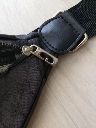 Riñonera Gucci Unisex Negra y Verde