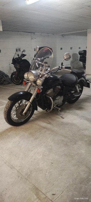 Honda Shadow VT 750C 1998 Negra