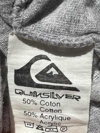 Camiseta Quiksilver gris manga larga
