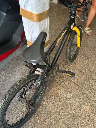 Bicicleta BMX Negra