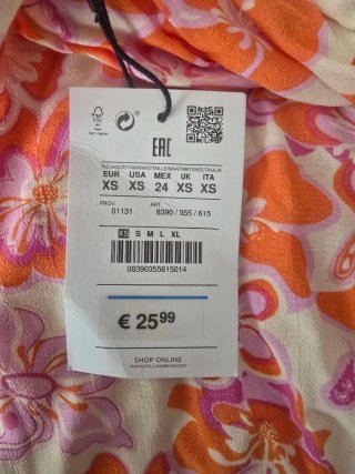 Vestido floral Pull&Bear
