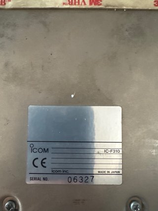 Emisora ICOM IC-F310