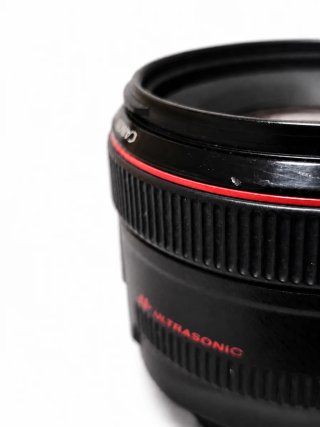 Canon EF 50mm f/1.2L USM Serie L