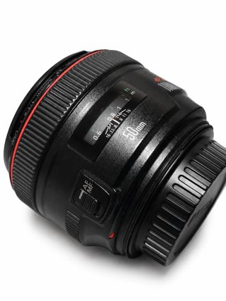 Canon EF 50mm f/1.2L USM Serie L