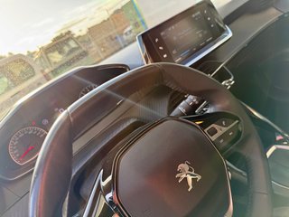 Peugeot 208 1.5HDI 100CV