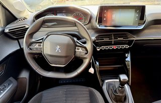 Peugeot 208 1.5HDI 100CV