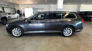 Volkswagen PASSAT VARIANT EXECUTIVE 2.0 TDI 110KW 150CV (2024)