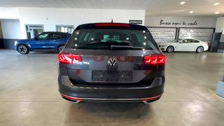 Volkswagen PASSAT VARIANT EXECUTIVE 2.0 TDI 110KW 150CV (2024)